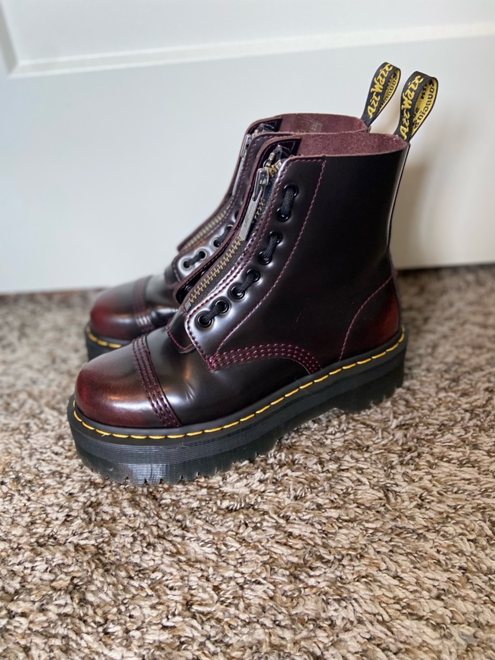Dr. Martens Sinclair Women's Arcadia Leather Platform Boots - Picture 3 of 8
